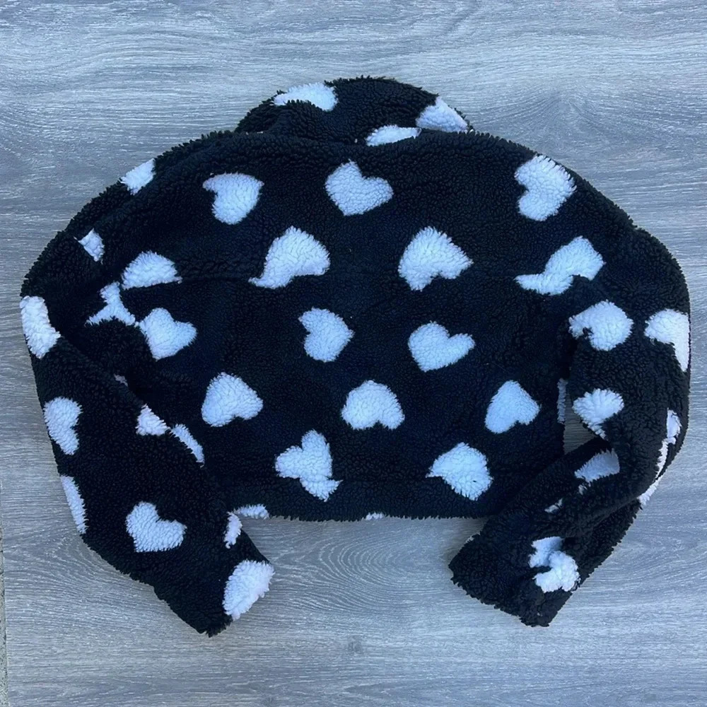 Beach Riot Devin Jacket, black with white hearts - Picture 8 of 10